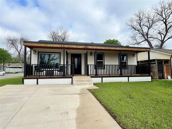 4136 Lisbon Street, Fort Worth, TX 76107