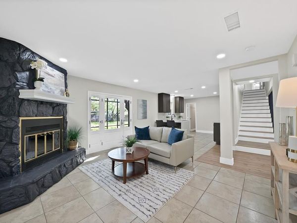 1213 Walker Drive, Hurst, TX 76053