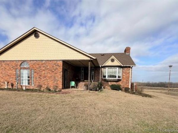 24751 S 200 Road, Henryetta, OK 74437