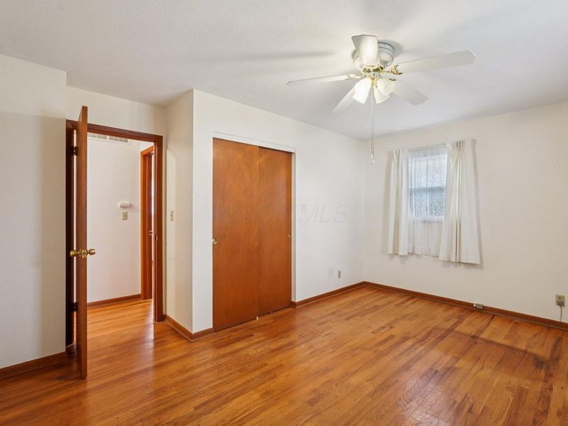 5575 Karl Road, Columbus, OH 43229 Photo 16