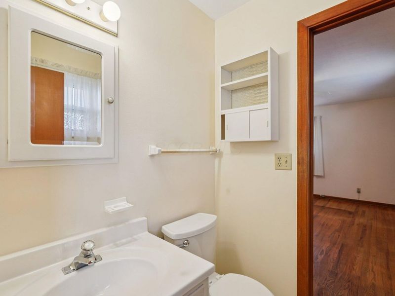 5575 Karl Road, Columbus, OH 43229 Photo 19