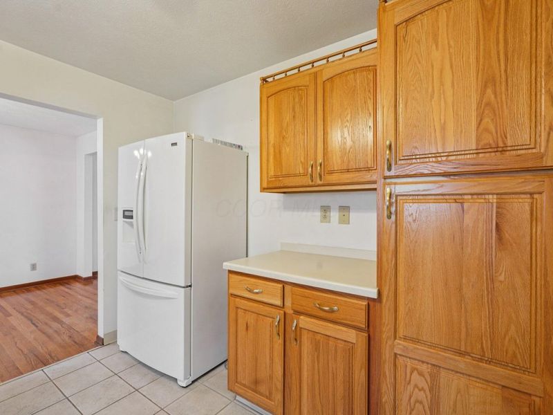 5575 Karl Road, Columbus, OH 43229 Photo 6