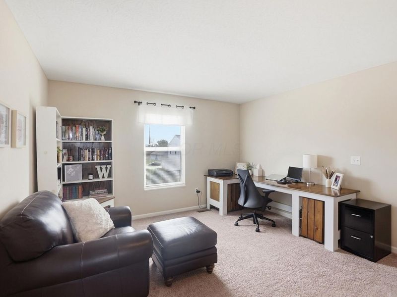 26 Burroughs Drive, Ashville, OH 43103 Photo 17