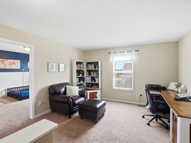 26 Burroughs Drive, Ashville, OH 43103 Photo 18