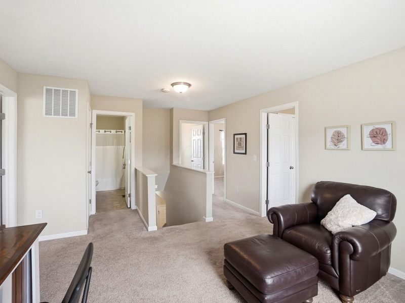 26 Burroughs Drive, Ashville, OH 43103 Photo 19