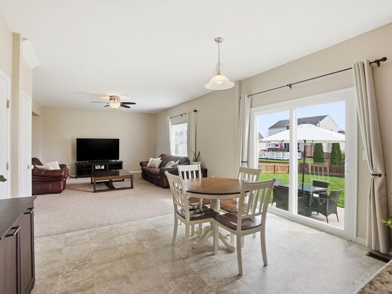 26 Burroughs Drive, Ashville, OH 43103 Photo 8