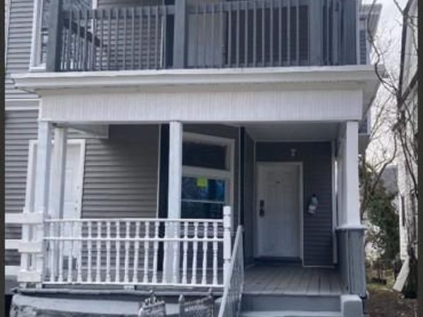 915 EDGEWOOD AVENUE, TRENTON, NJ 08618