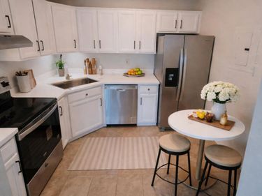 2110 Ridge Drive, Unit 32, Saint Louis Park, MN 55416