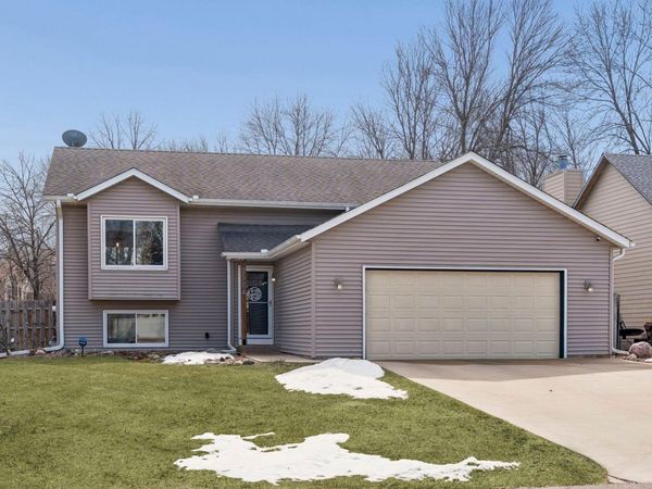 8584 Pinehurst Alcove, Woodbury, MN 55125