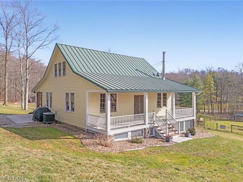 2210 Scroll Road SW, Carrollton, OH 44615 Photo 2