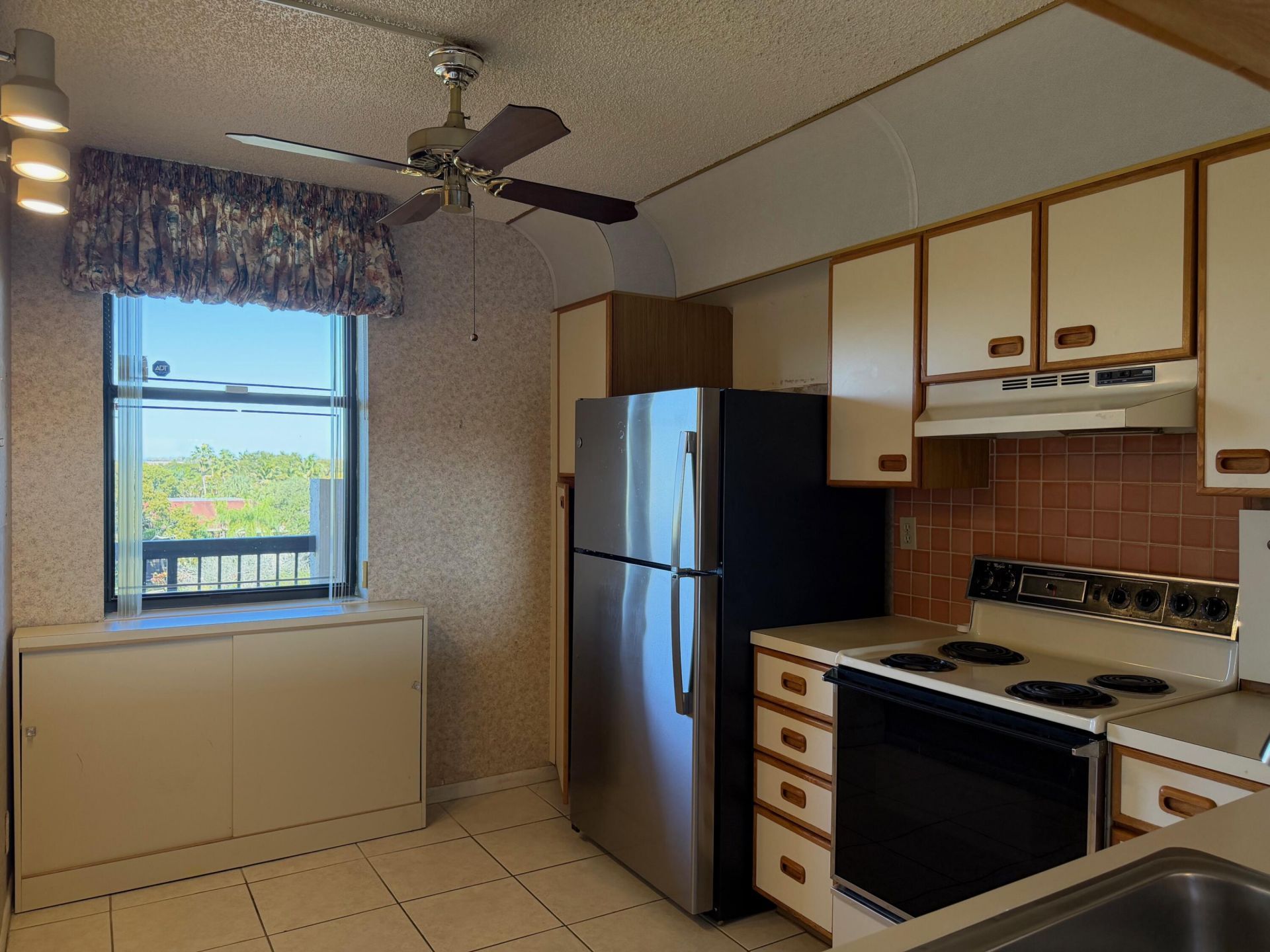 2766 S Carambola Cir Circle S, Unit 504, Coconut Creek, FL 33066 Photo