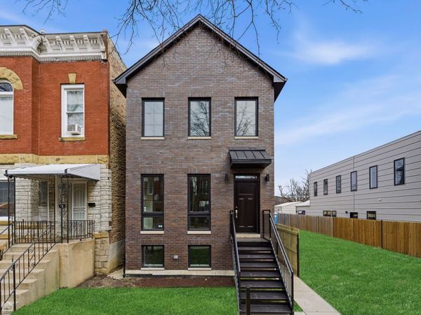 2832 W WILCOX Street , Chicago, IL 60612
