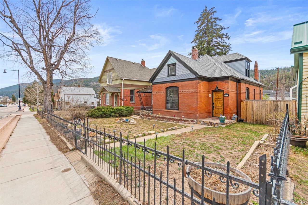 835 Colorado Boulevard, Idaho Springs, CO 80452 Main Photo