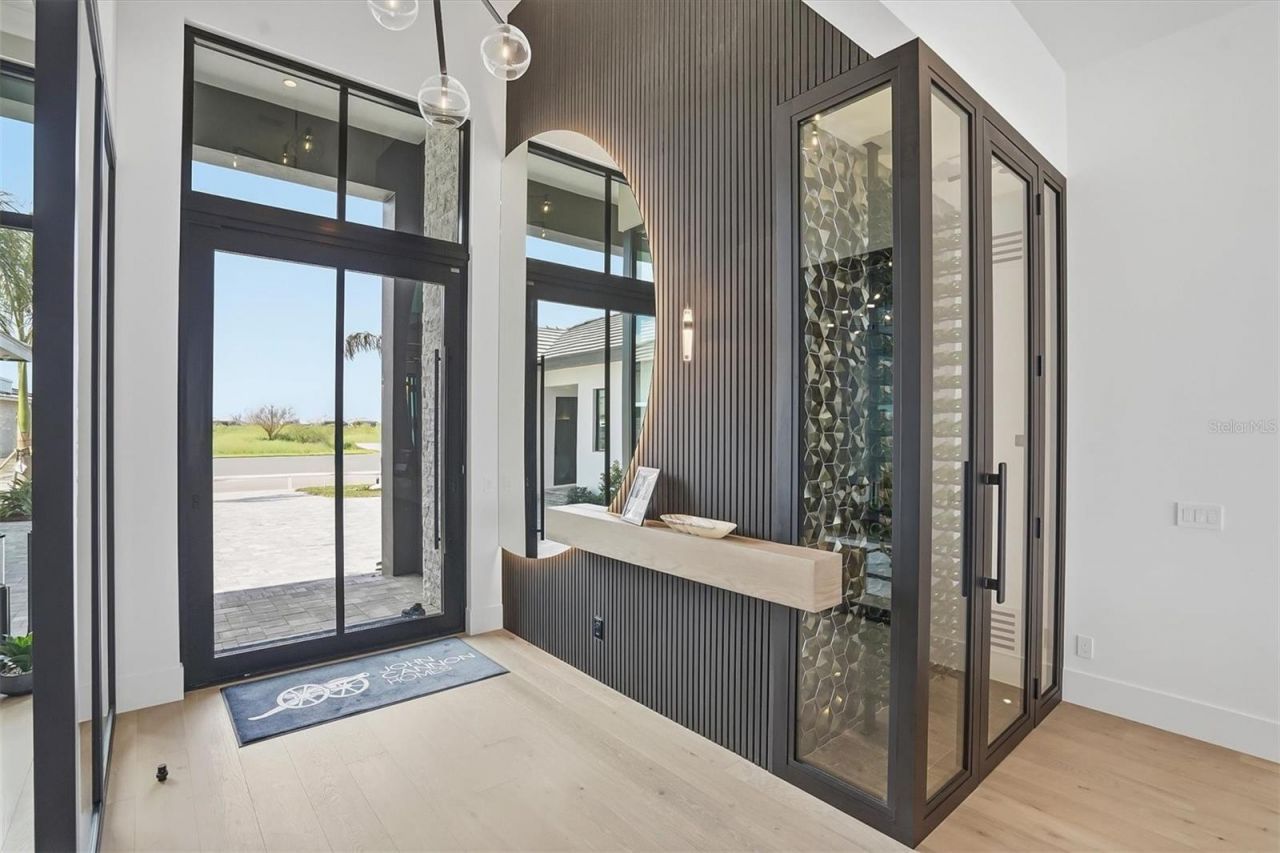 262 Crystal Waters Drive, Sarasota, FL 34240 Photo