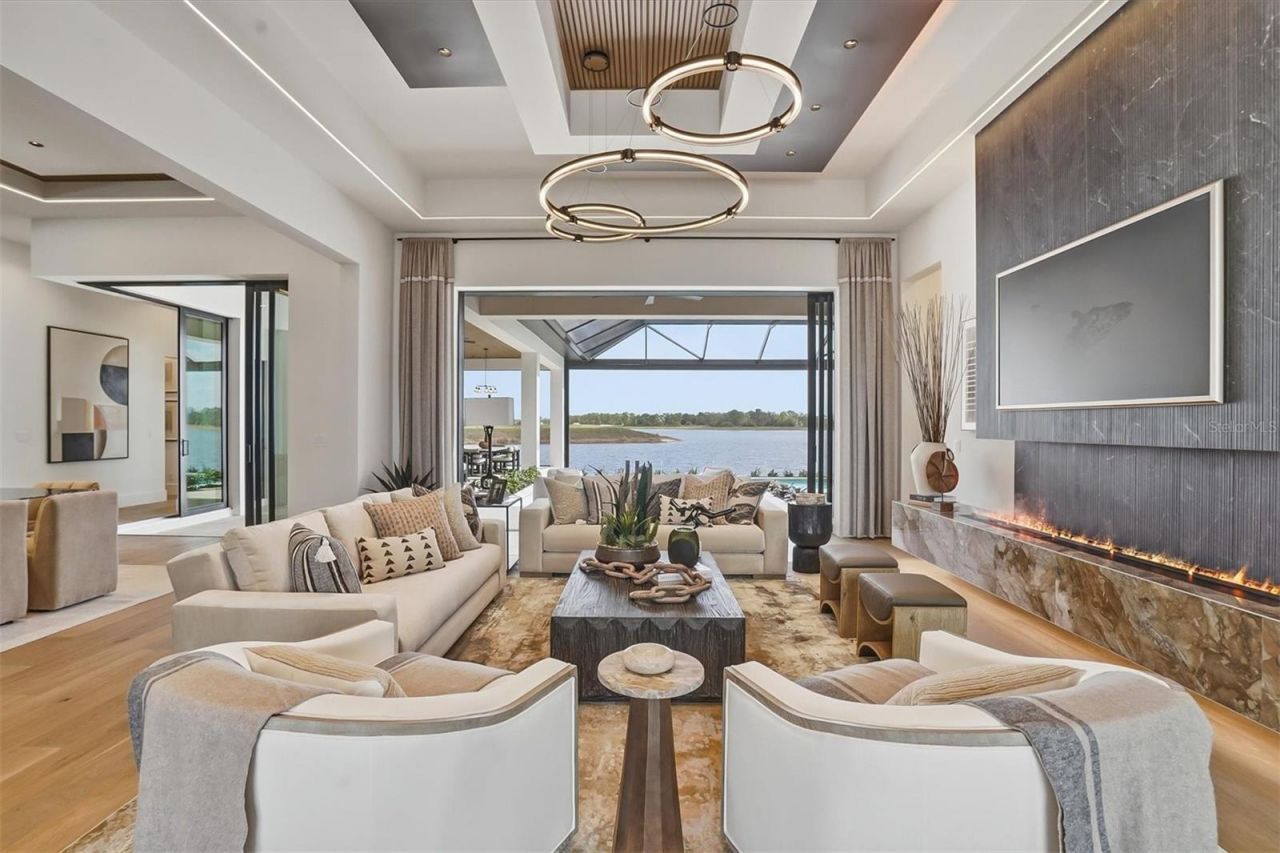 262 Crystal Waters Drive, Sarasota, FL 34240 Photo