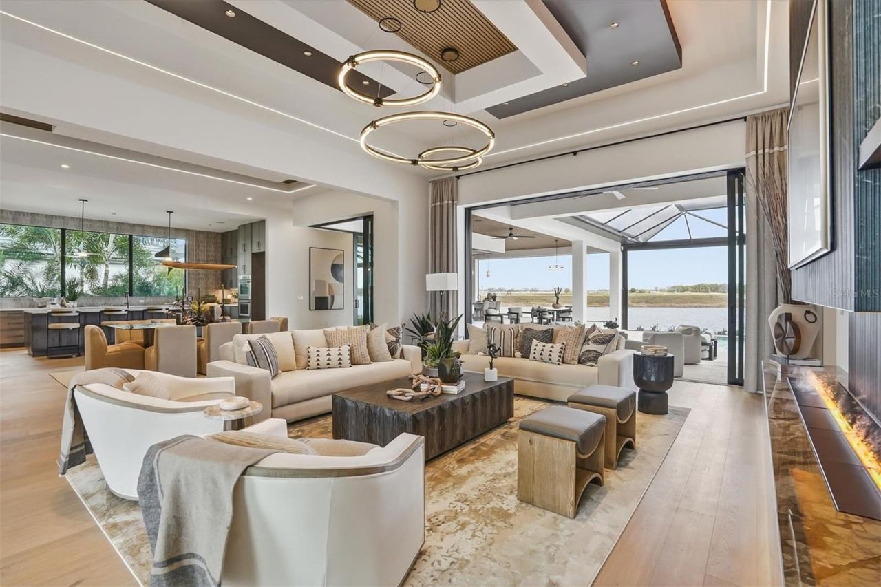 262 Crystal Waters Drive, Sarasota, FL 34240 Photo