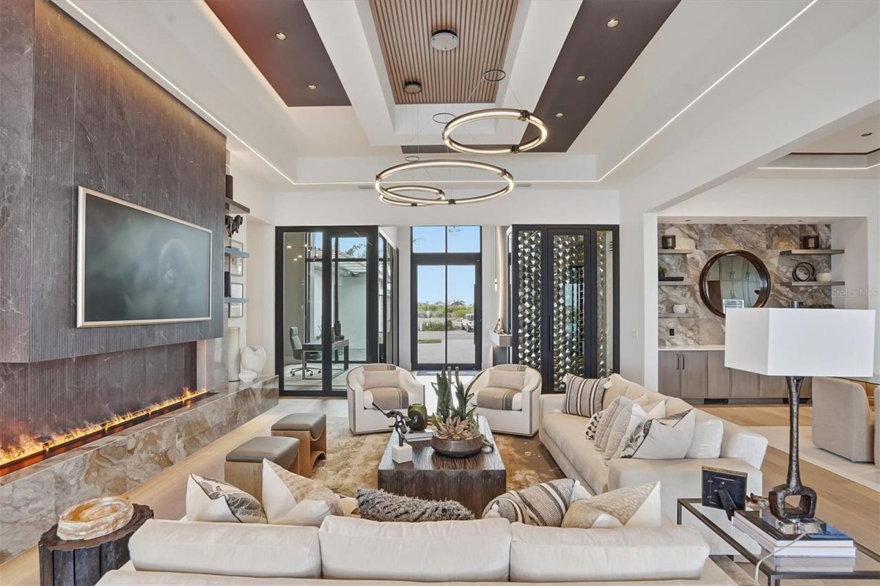 262 Crystal Waters Drive, Sarasota, FL 34240 Photo