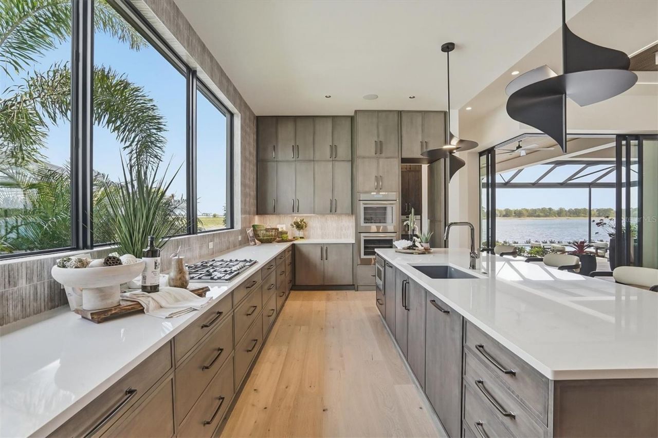 262 Crystal Waters Drive, Sarasota, FL 34240 Photo