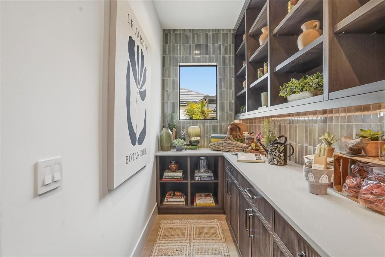 262 Crystal Waters Drive, Sarasota, FL 34240 Photo