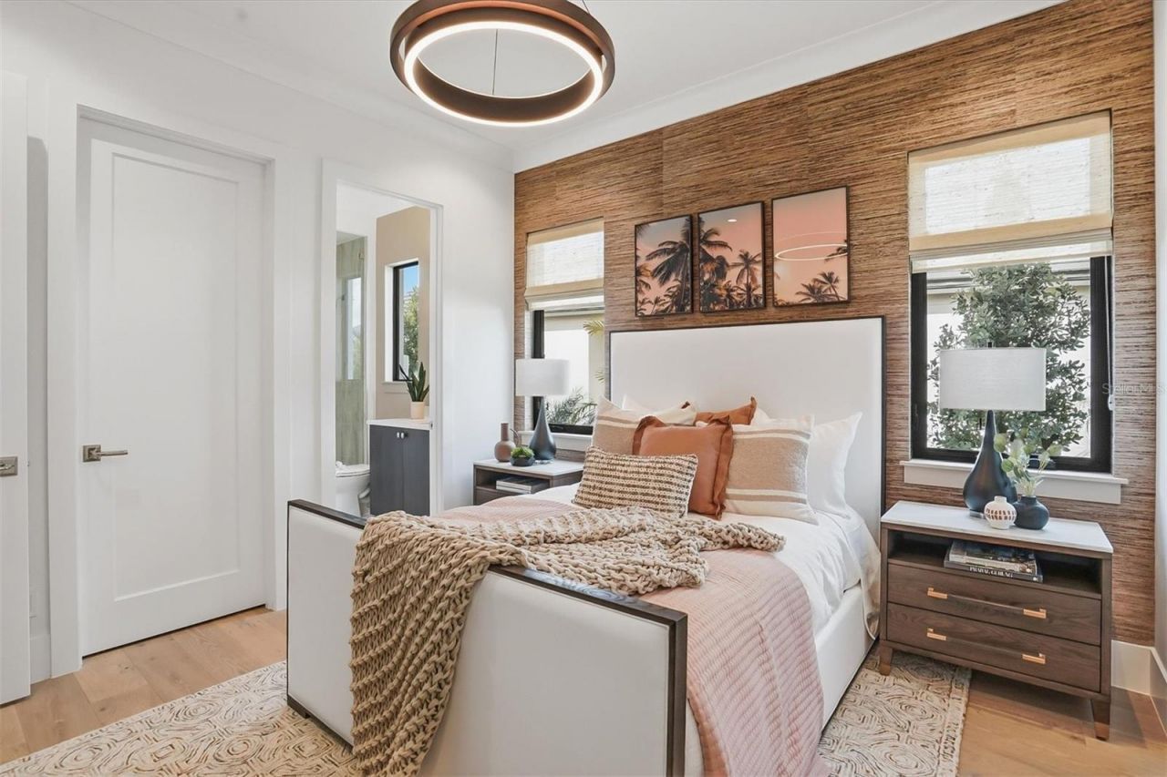 262 Crystal Waters Drive, Sarasota, FL 34240 Photo