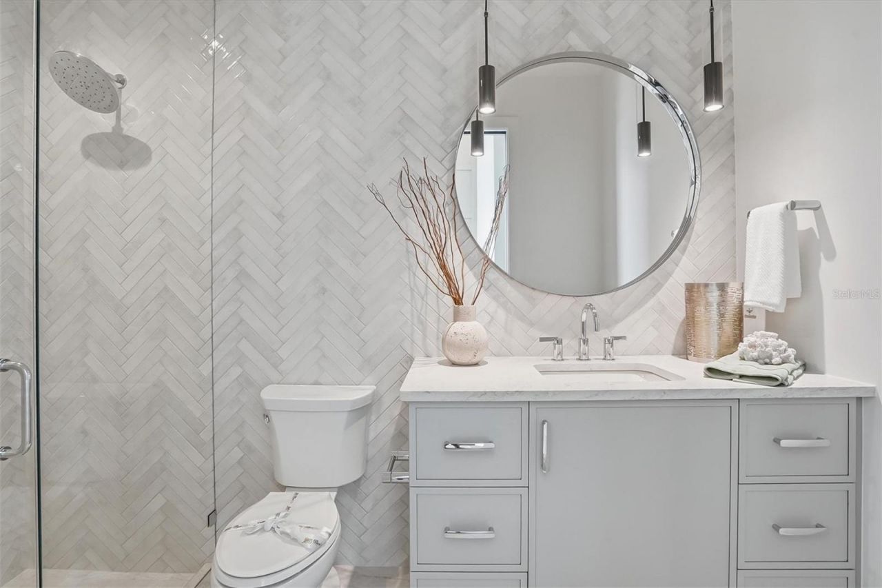 262 Crystal Waters Drive, Sarasota, FL 34240 Photo