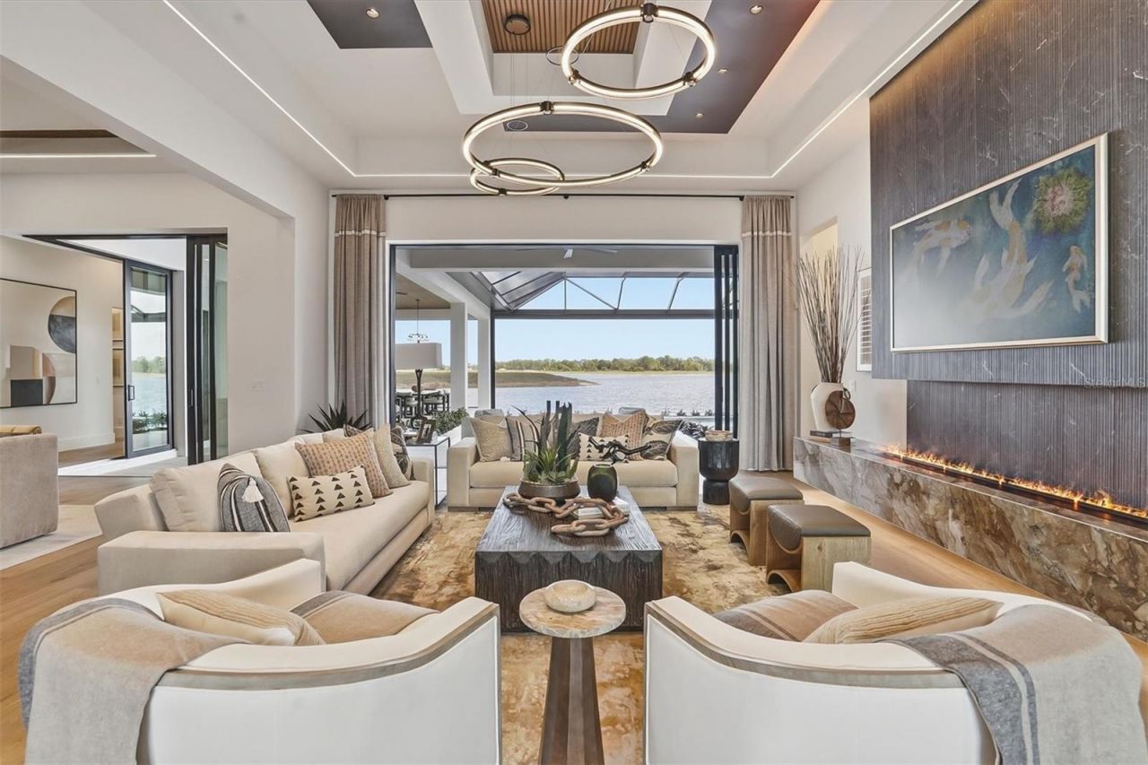 262 Crystal Waters Drive, Sarasota, FL 34240 Photo