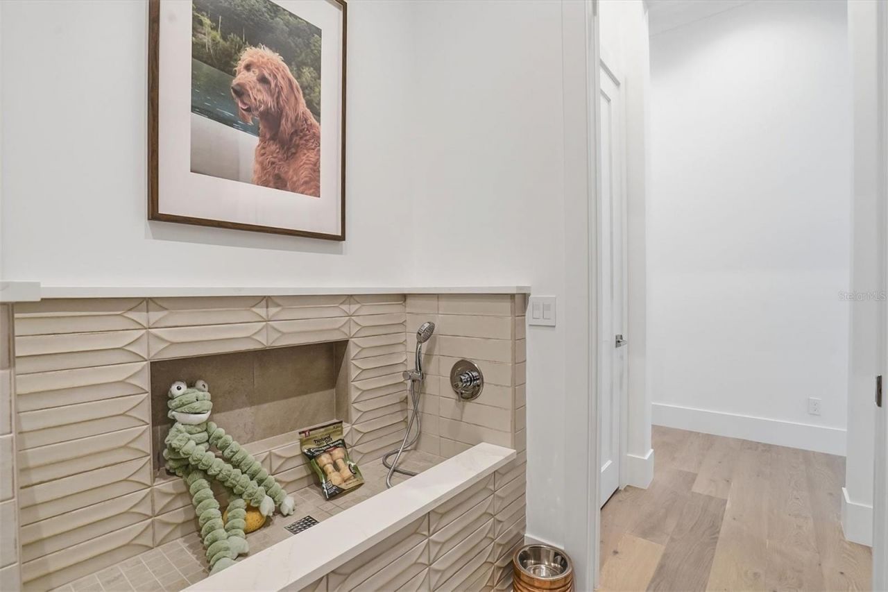 262 Crystal Waters Drive, Sarasota, FL 34240 Photo