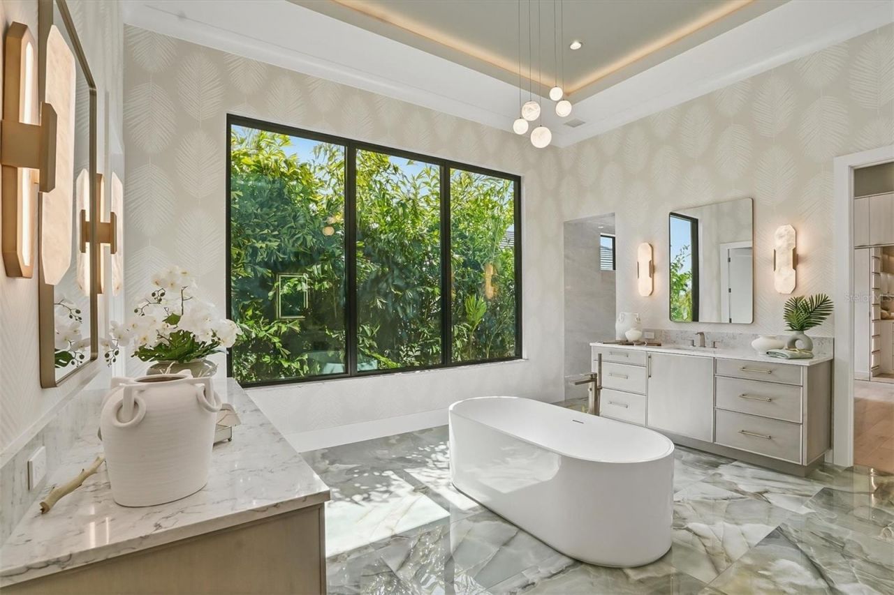 262 Crystal Waters Drive, Sarasota, FL 34240 Photo