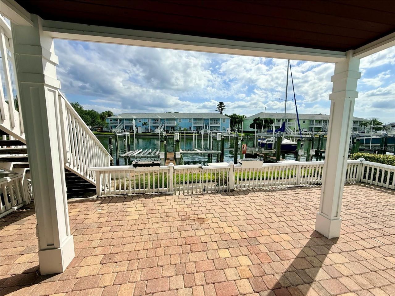5075 Starfish Drive Se, Unit B, Saint Petersburg, FL 33705 Photo