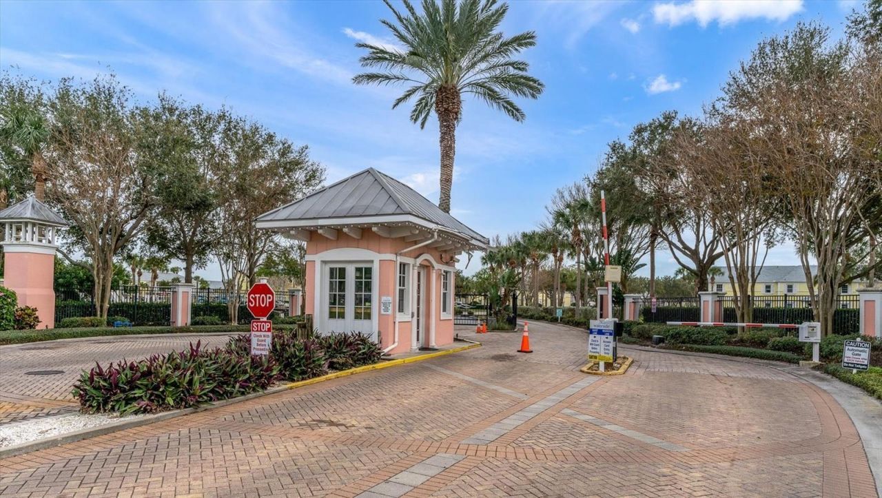 5075 Starfish Drive Se, Unit B, Saint Petersburg, FL 33705 Photo