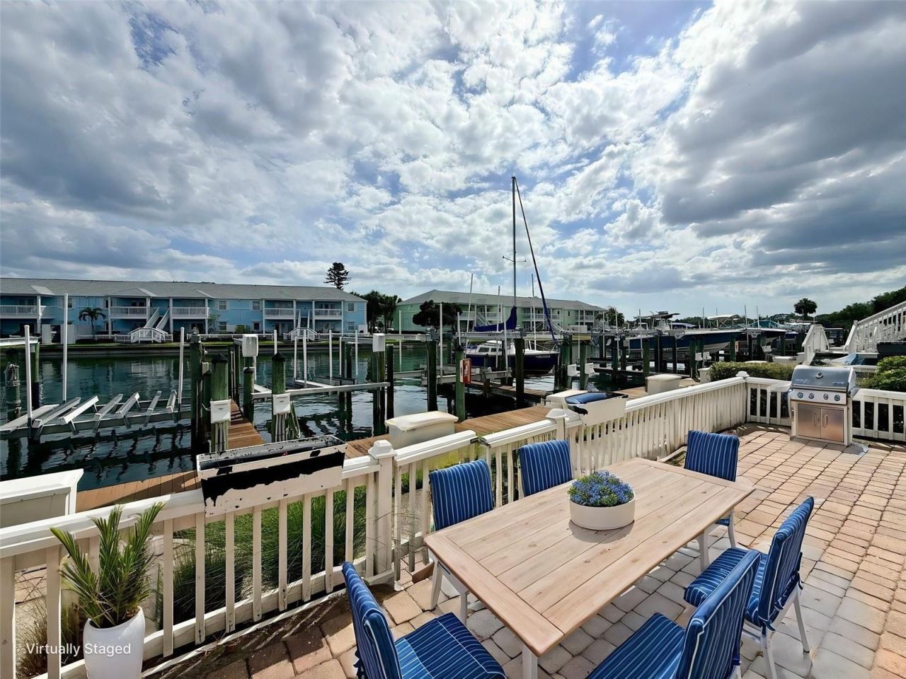 5075 Starfish Drive Se, Unit B, Saint Petersburg, FL 33705 Photo