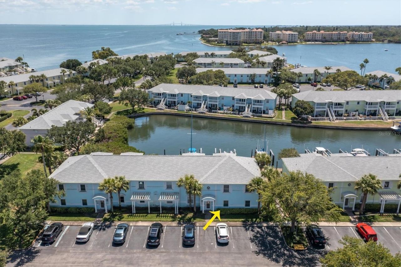 5075 Starfish Drive Se, Unit B, Saint Petersburg, FL 33705 Photo