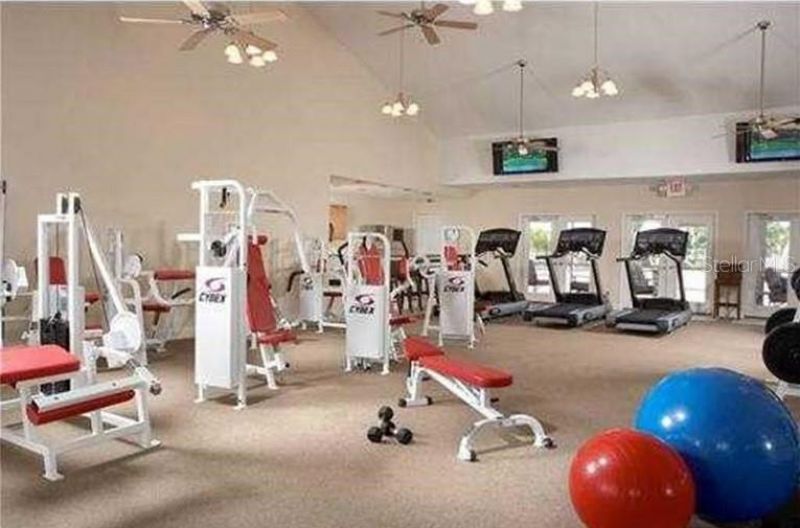 5075 Starfish Drive Se, Unit B, Saint Petersburg, FL 33705 Photo