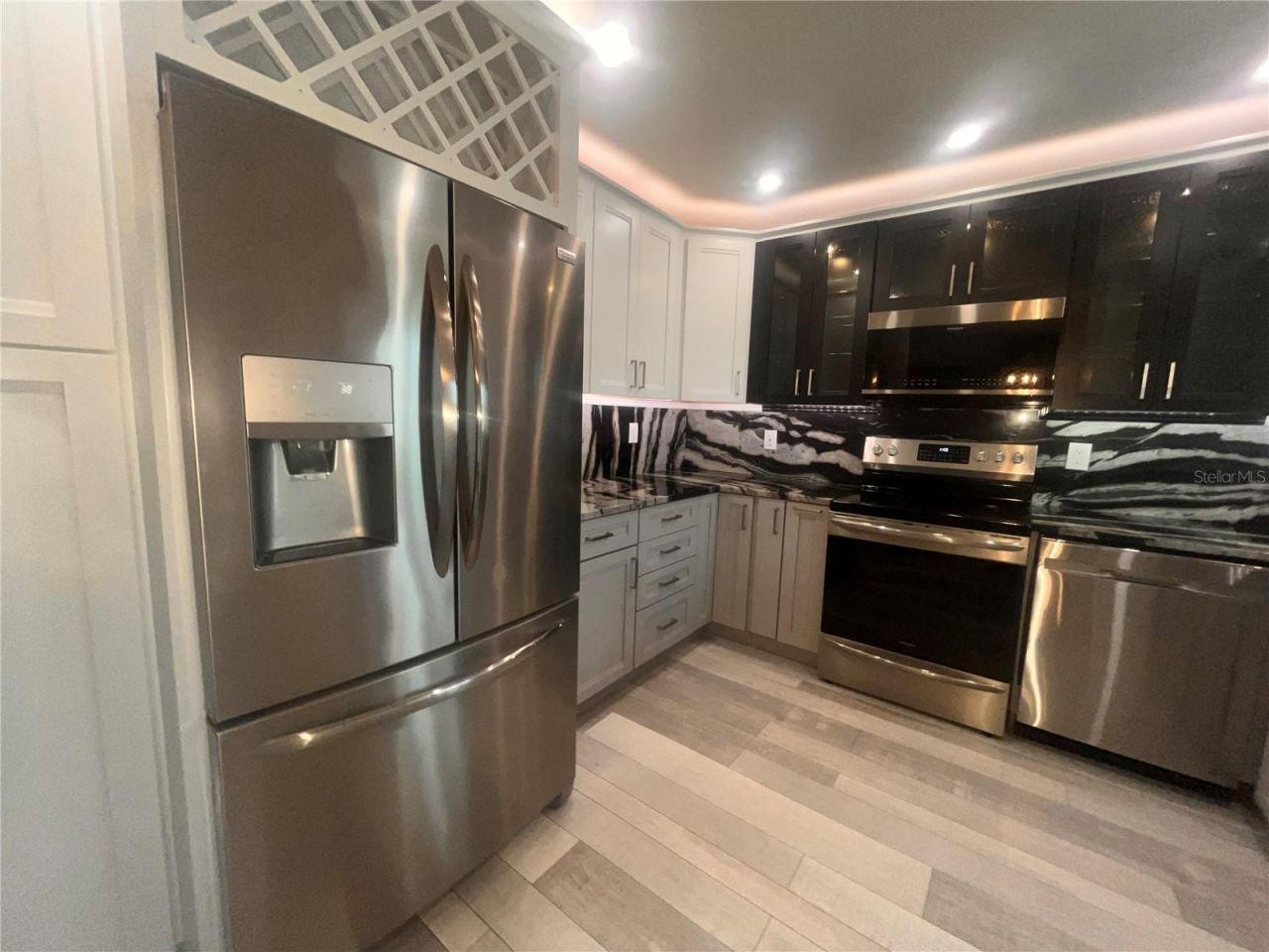 5075 Starfish Drive Se, Unit B, Saint Petersburg, FL 33705 Photo