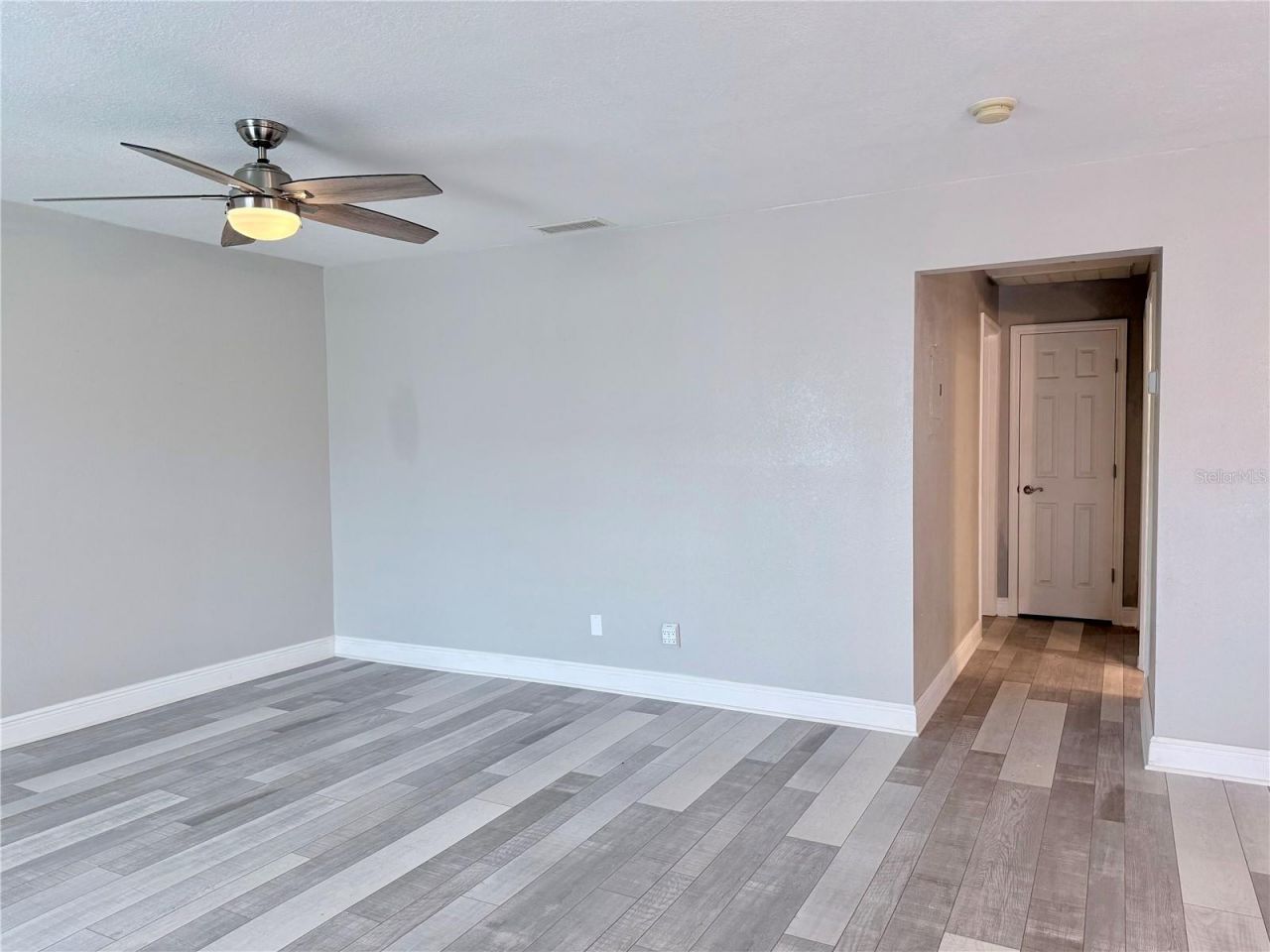 5075 Starfish Drive Se, Unit B, Saint Petersburg, FL 33705 Photo