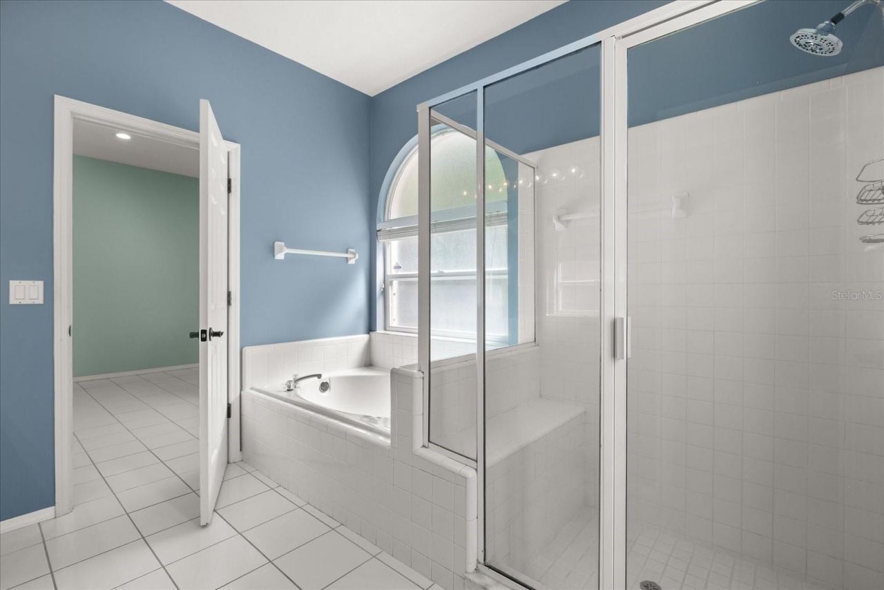 107 Golden Crest Court , Winter Springs, FL 32708 Photo