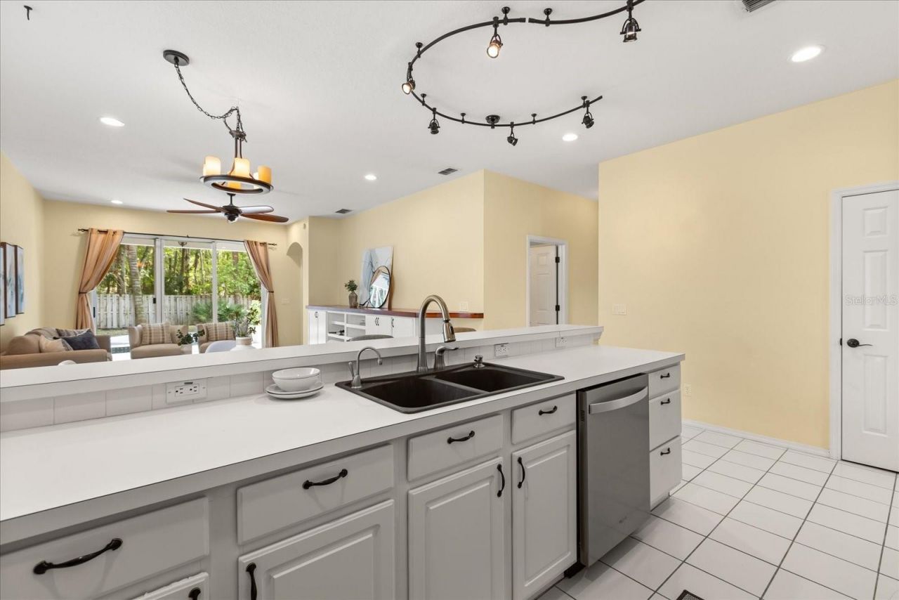 107 Golden Crest Court , Winter Springs, FL 32708 Photo