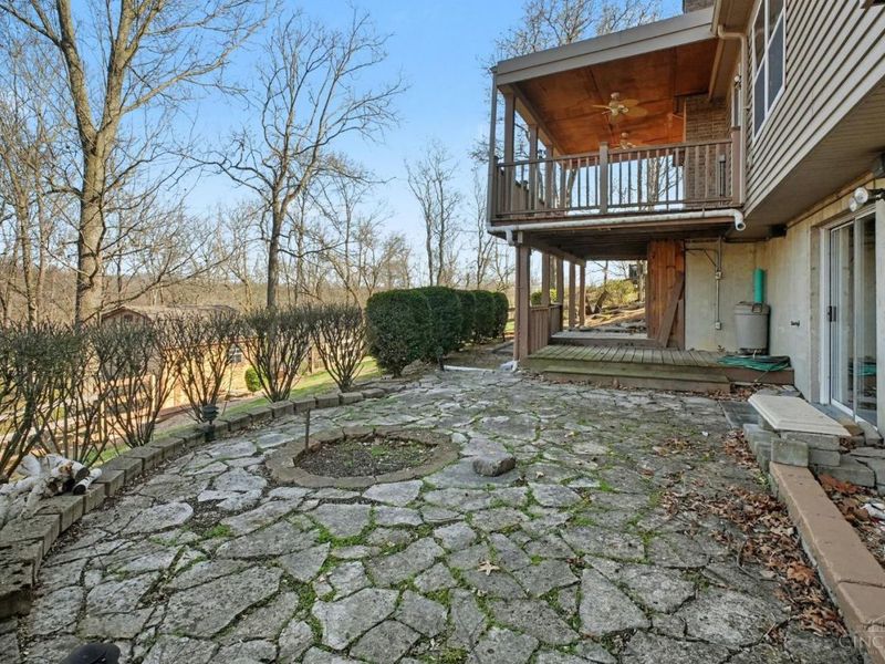 7854 Surreywood Drive, Miami Twp, OH 45052 Photo 26