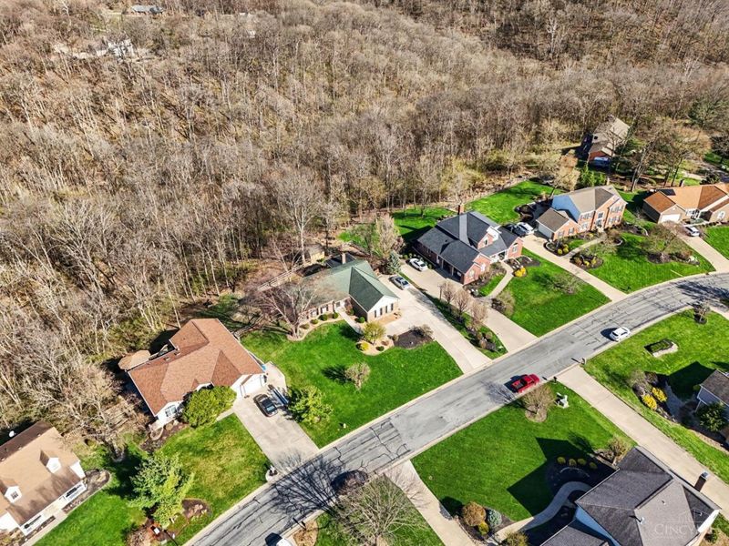 7854 Surreywood Drive, Miami Twp, OH 45052 Photo 28