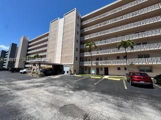 421 NE 14th Ave , Unit 401, Hallandale Beach, FL 33009 Photo