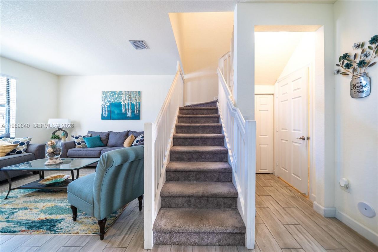 10565 W 34th Ct , Hialeah, FL 33018 Photo