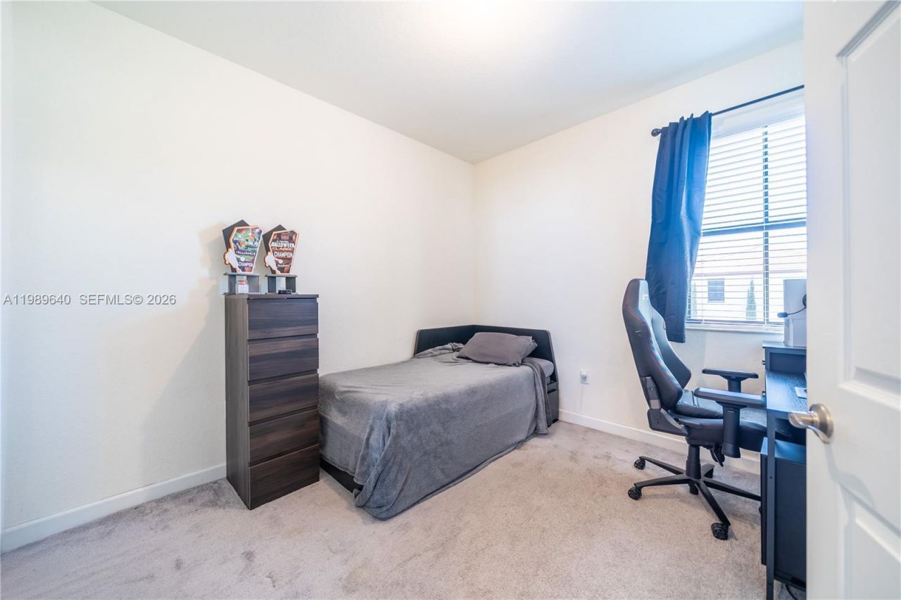 10565 W 34th Ct , Hialeah, FL 33018 Photo