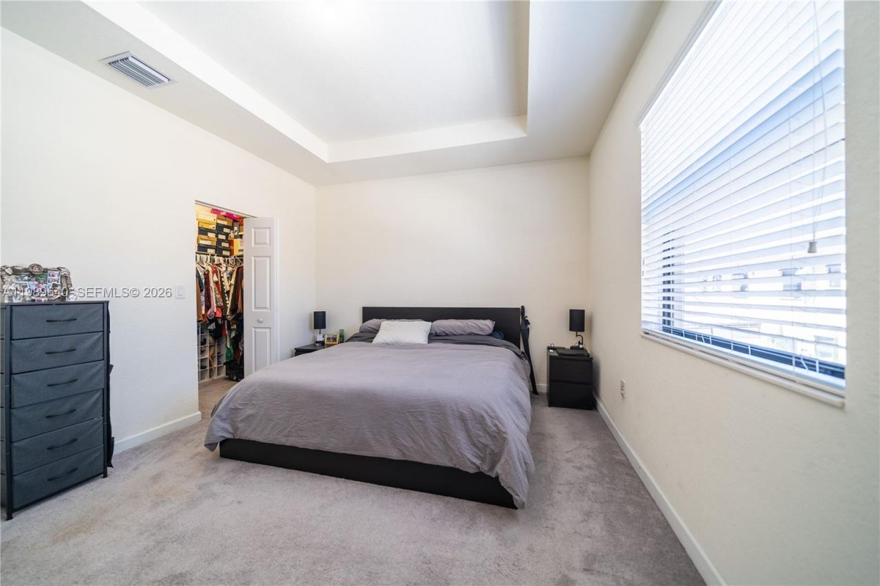 10565 W 34th Ct , Hialeah, FL 33018 Photo