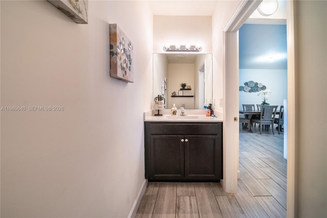 10565 W 34th Ct , Hialeah, FL 33018 Photo