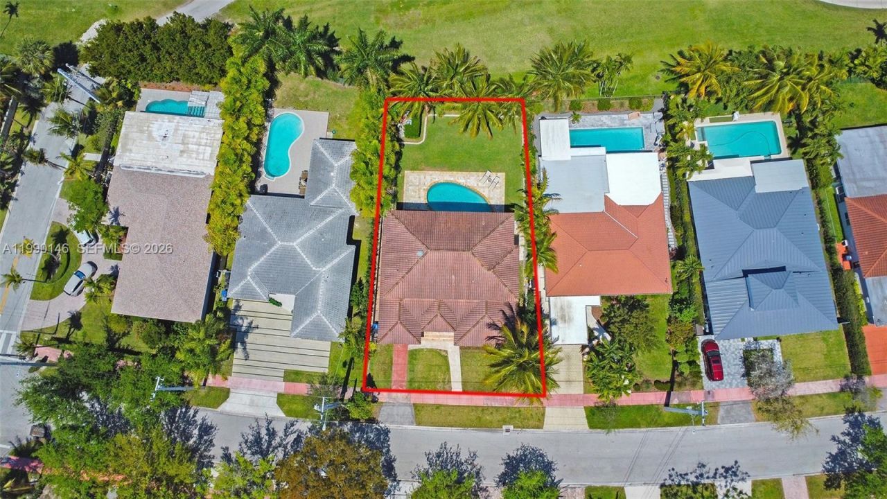 545 S Shore Dr, Miami Beach, FL 33141 Photo