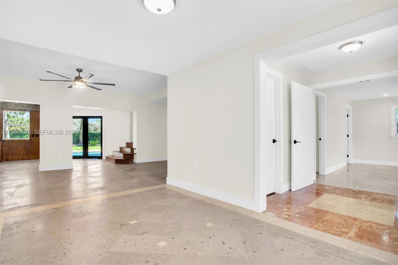 545 S Shore Dr, Miami Beach, FL 33141 Photo