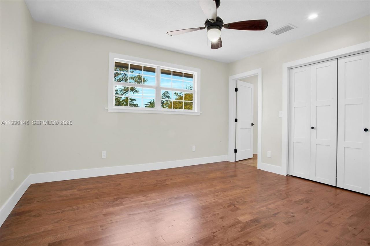 545 S Shore Dr, Miami Beach, FL 33141 Photo