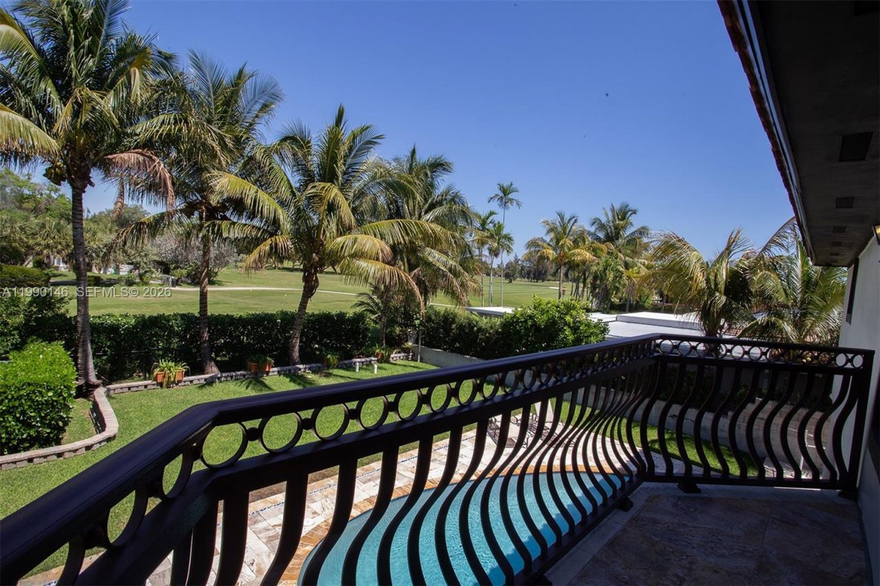 545 S Shore Dr, Miami Beach, FL 33141 Photo