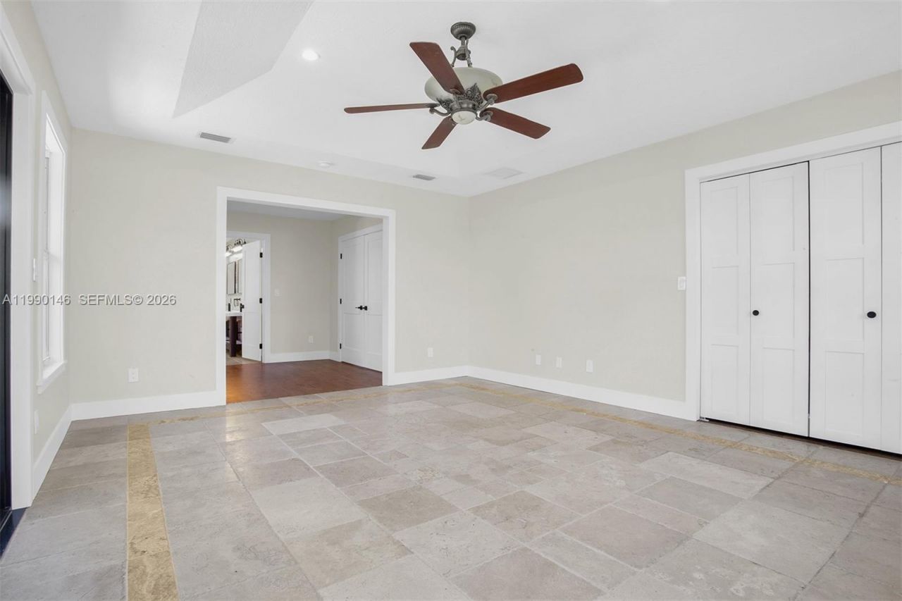 545 S Shore Dr, Miami Beach, FL 33141 Photo