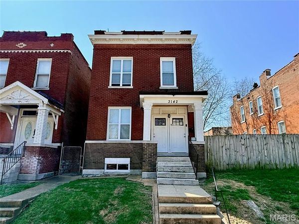 3142 Winnebago Street , St Louis, MO 63118